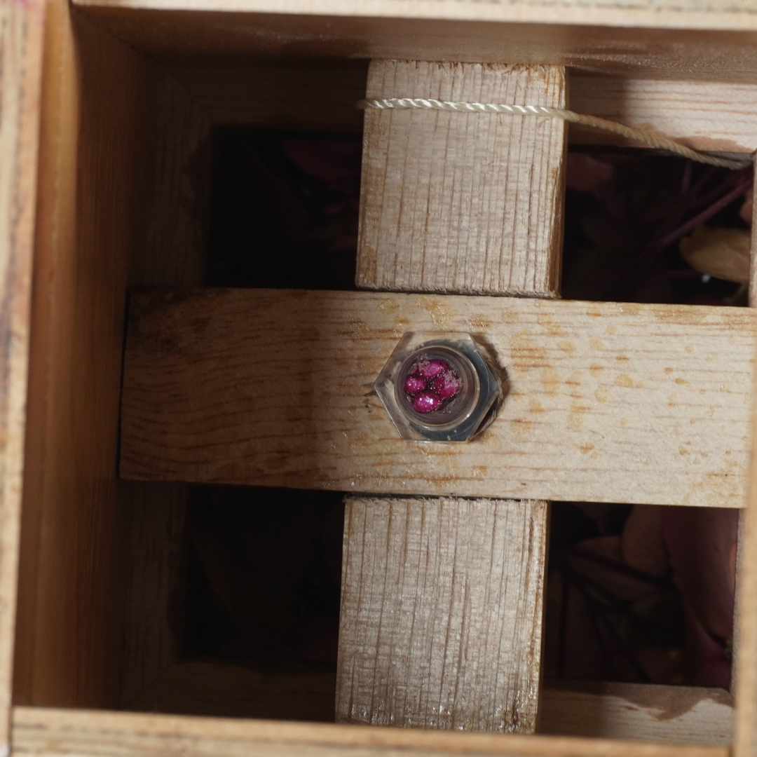 Single Hydrangea Table Piece in Wood Box